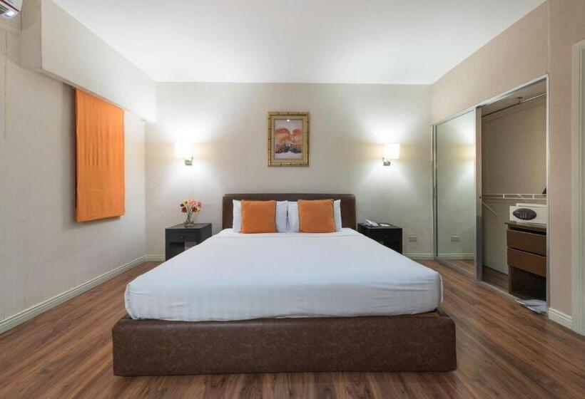 이그제큐티브 스위트 킹침대, Court Meridian Hotel & Suites