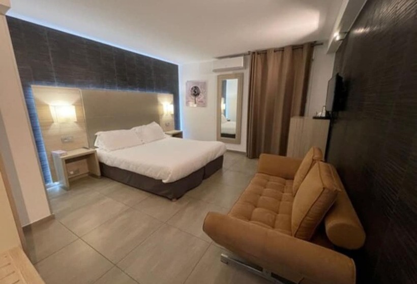 Номер Superior с Террасой, Hôtel L Escale Coté Port