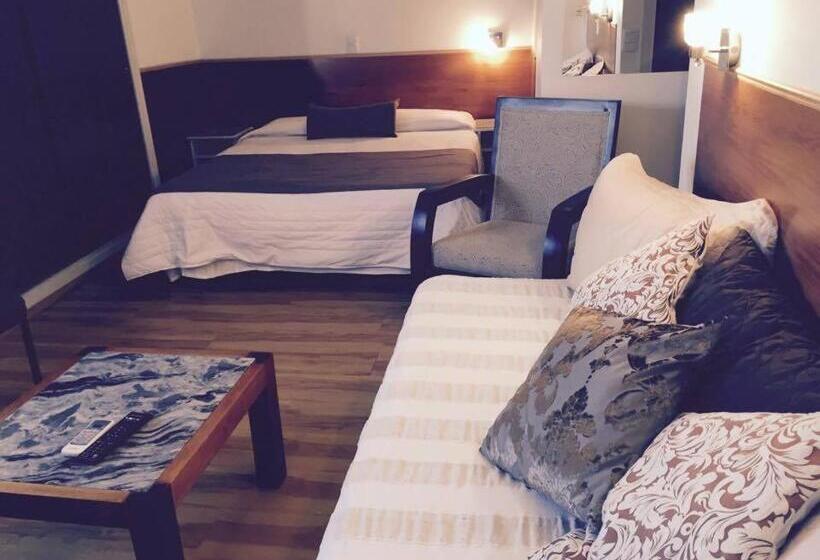 اتاق استاندارد چهار تخته, Playa Brava