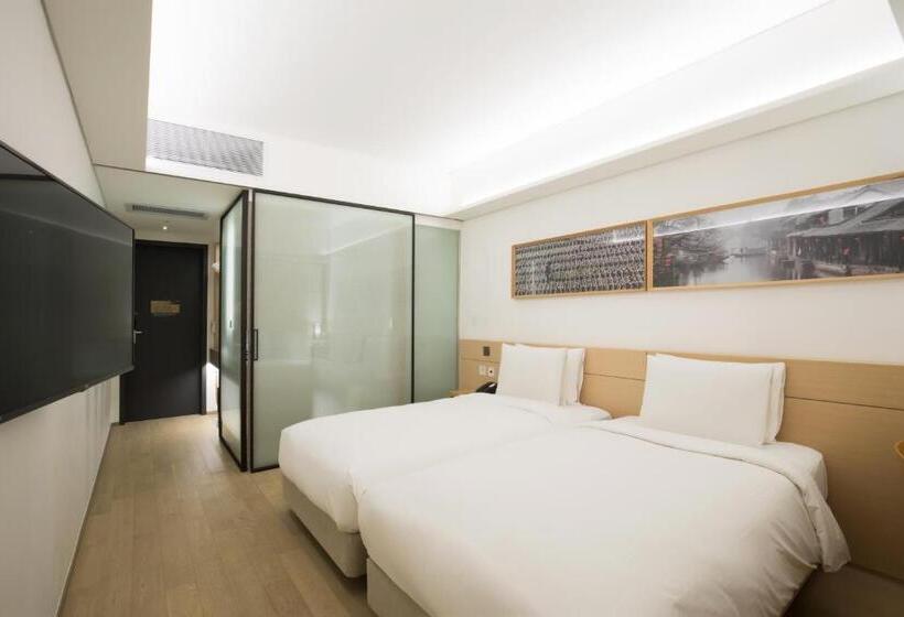 Номер Superior, Sotetsu Hotels The Splaisir Seoul Myeongdong