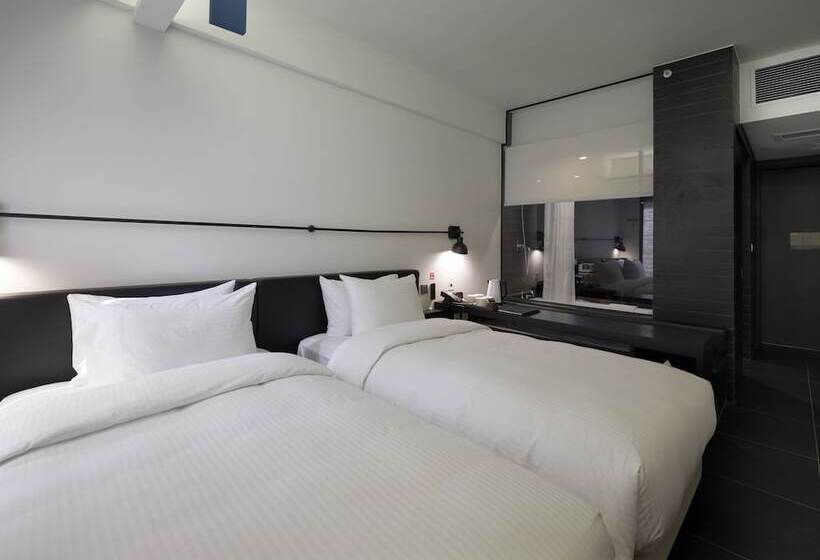 Номер Superior, Sotetsu Hotels The Splaisir Seoul Myeongdong