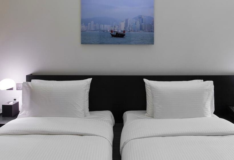 Номер Стандарт, Sotetsu Hotels The Splaisir Seoul Myeongdong