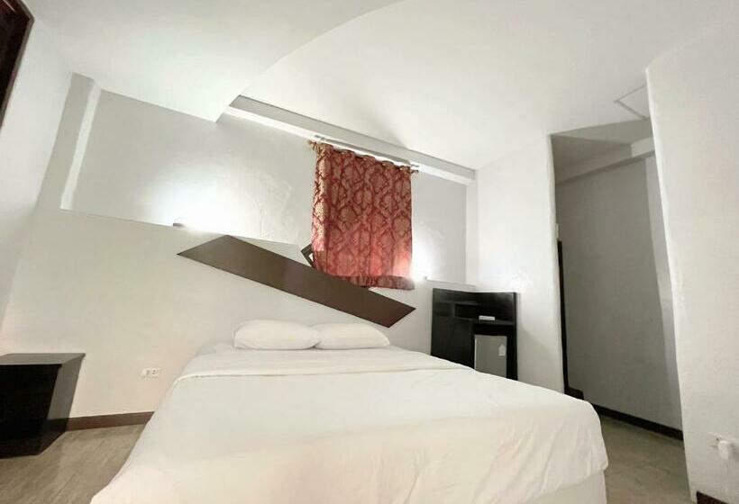 Номер Стандарт с Балконом, The Green Season Resort
