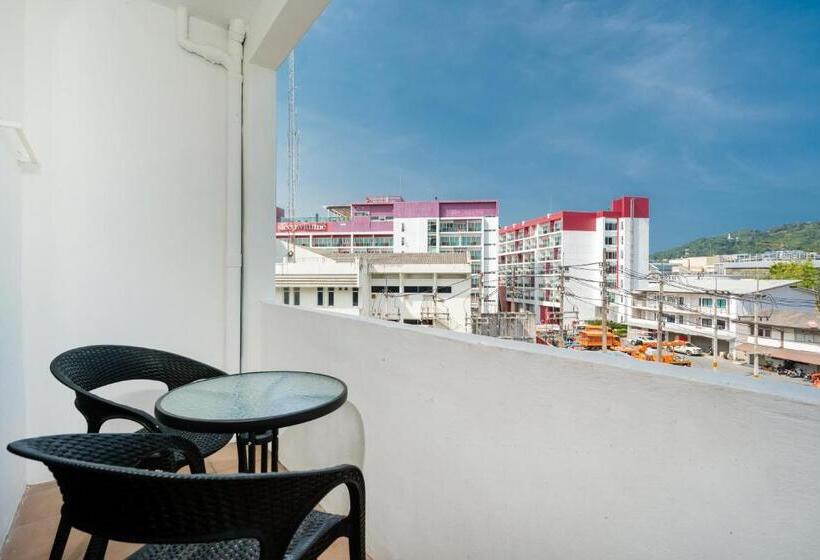 带阳台的豪华间, Black Pantera Hostel