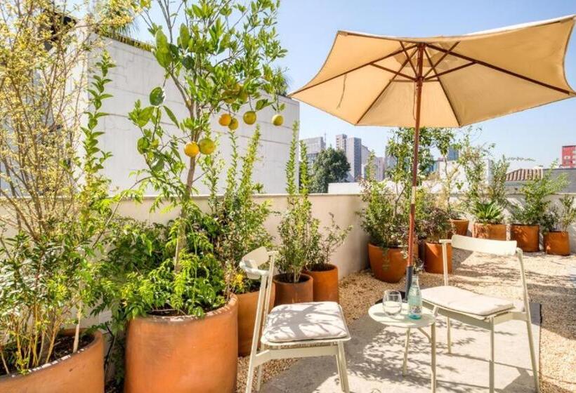 سوییت جونیور با بالکن, Casa Ofelia