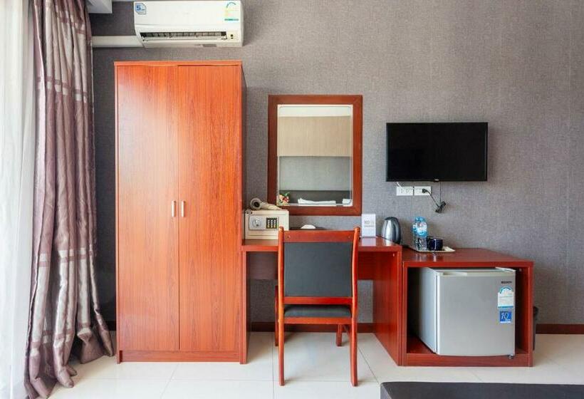 Номер Deluxe, Ck Resort Pattaya