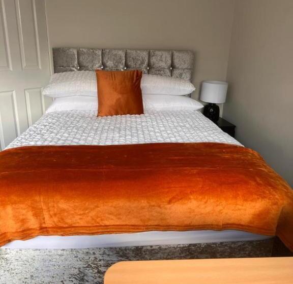 חדר סטנדרט, The Coral 66 Guest House Southampton