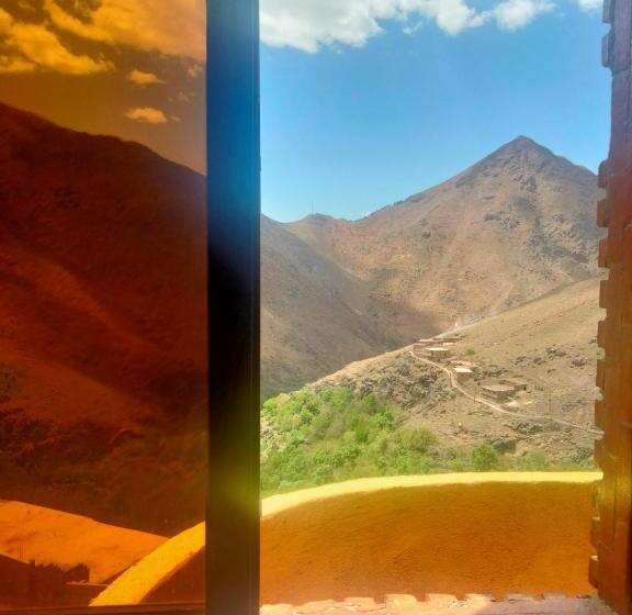 带阳台的豪华间, Riad Imnane Lodge