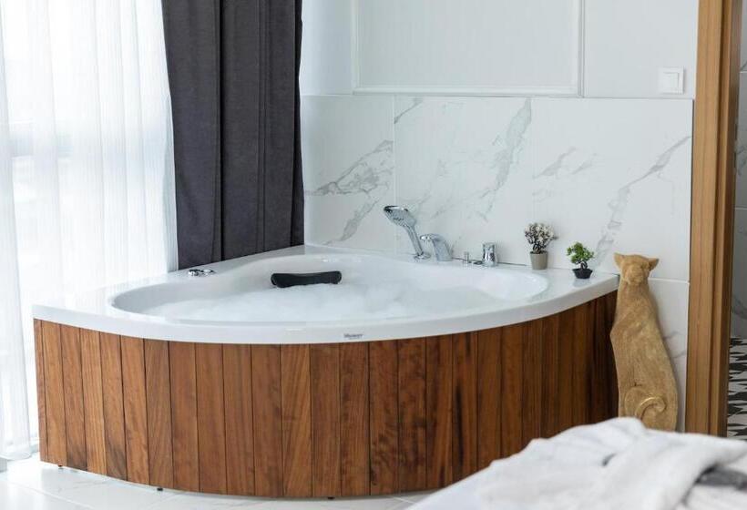 Номер Deluxe, The Hera Maltepe Otel&spa