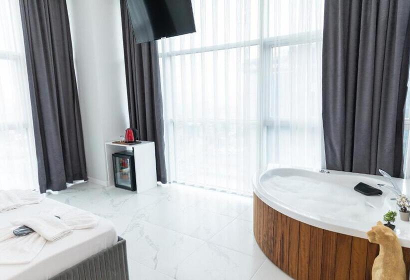Номер Deluxe, The Hera Maltepe Otel&spa