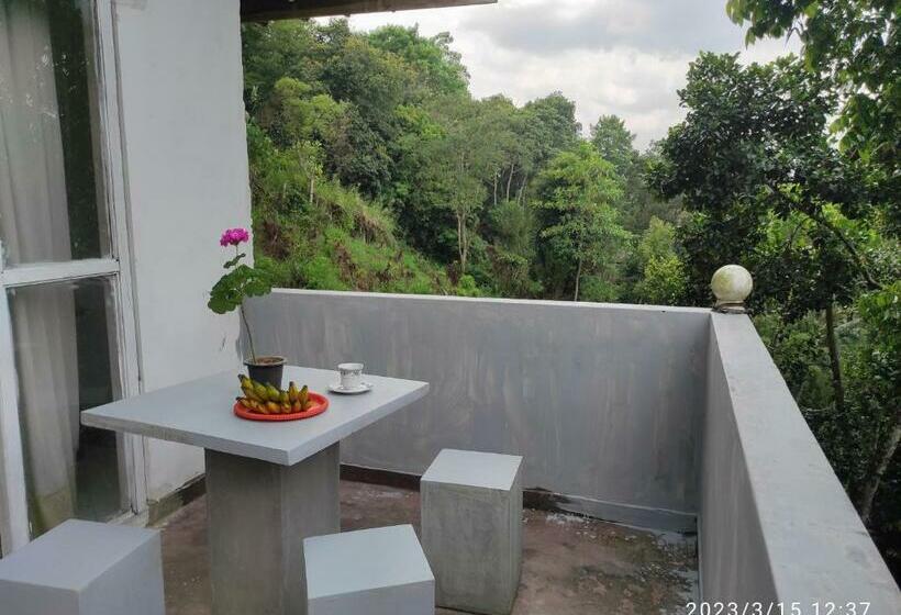 Трехместный Номер Базовый, Suba S Home Stay