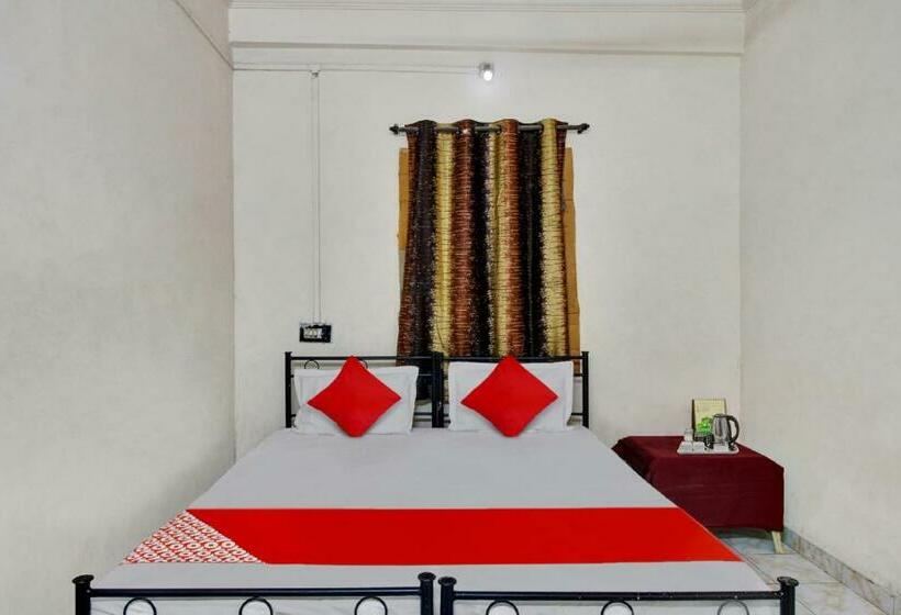 Трехместный Номер Классика, Flagship Hotel Kr Inn