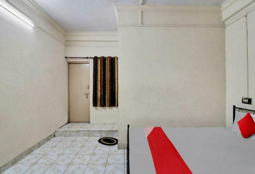 Трехместный Номер Классика, Flagship Hotel Kr Inn