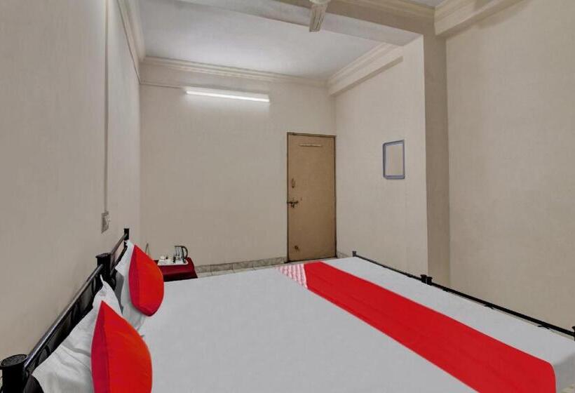 Трехместный Номер Классика, Flagship Hotel Kr Inn