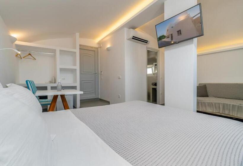 Президентский Люкс, Central Fira Suites