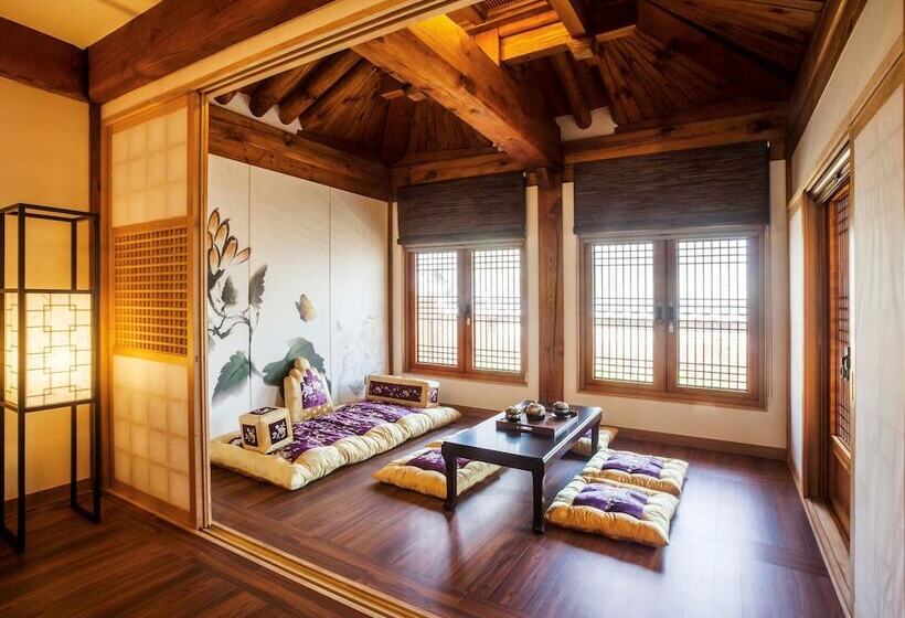 سوییت لوکس, Gyeongwonjae Ambassador Incheon  Associated With Accor