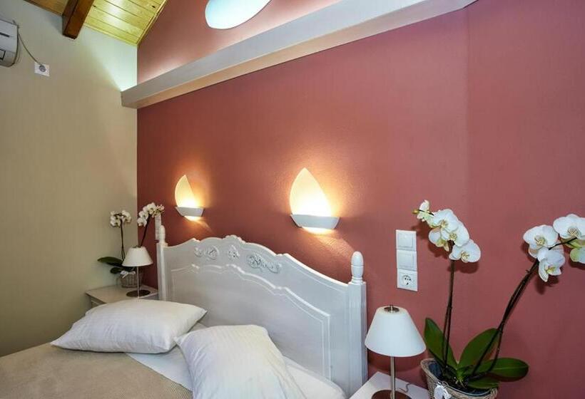 1 Bedroom Penthouse Apartment, Maistrali