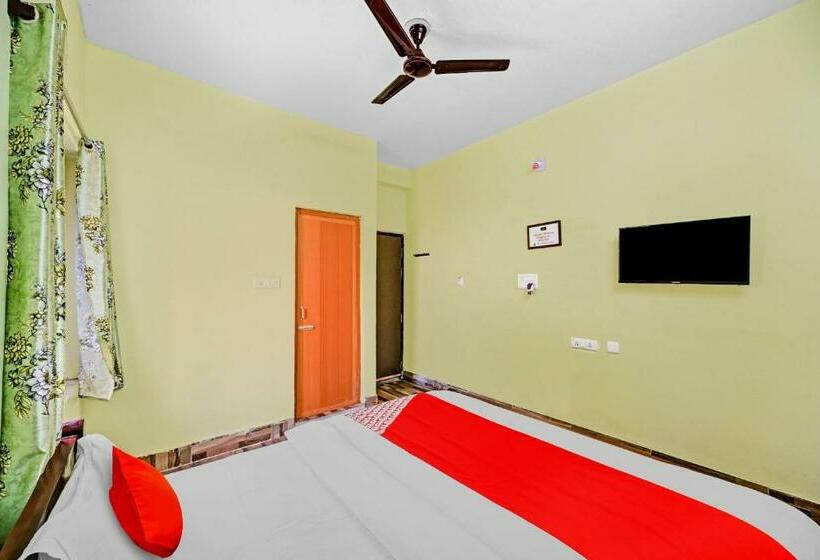 Трехместный Номер Классика, Flagship Hotel Sunlight Premium Guest House
