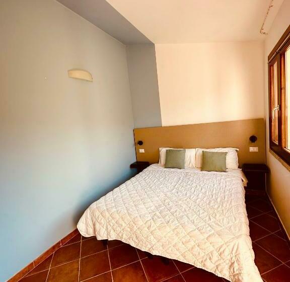 Apartamento 1 Dormitorio, Residence Le Rocce Rosse