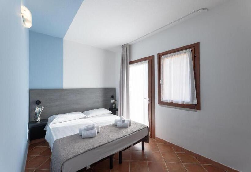 Апартаменты 2 Спальни, Residence Le Rocce Rosse