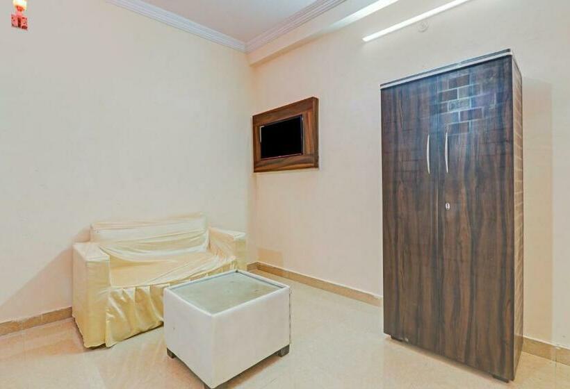 Трехместный Номер Классика, Collection O Sundaram Resort