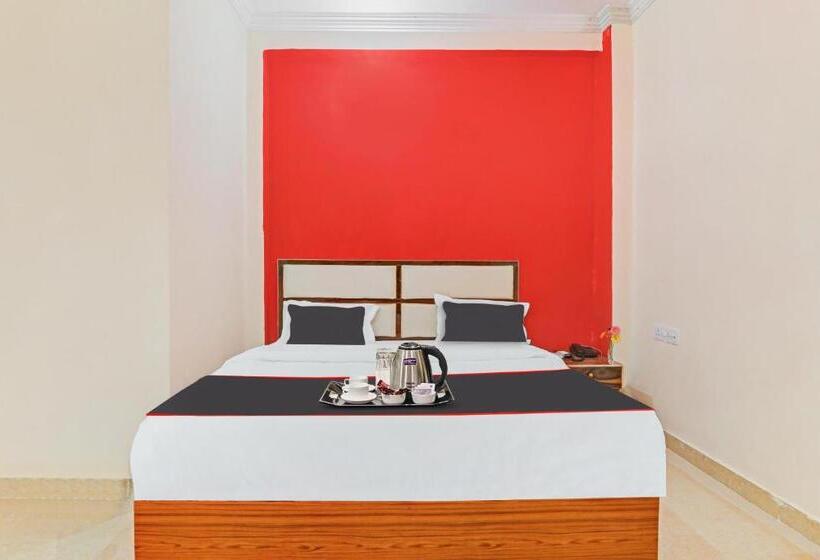 Трехместный Номер Классика, Collection O Sundaram Resort