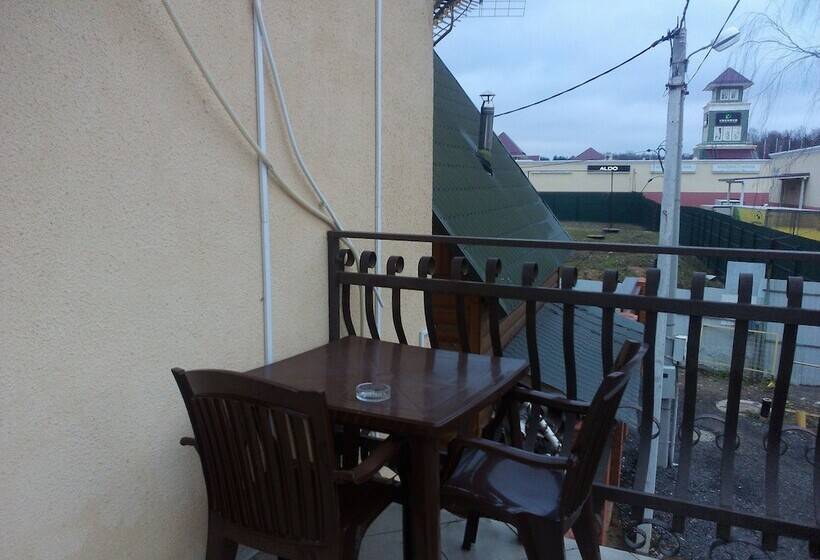 اتاق استاندارد با بالکن, Alexandria Vnukovo