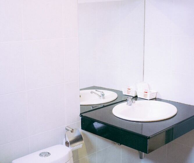 标准间, Amity Beach Resort