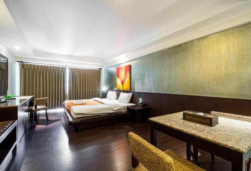 Monolocale Standard con Terrazza, Baan Suwantawe