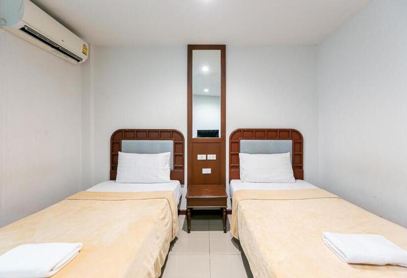 اتاق استاندارد, Deeden Pattaya Resort