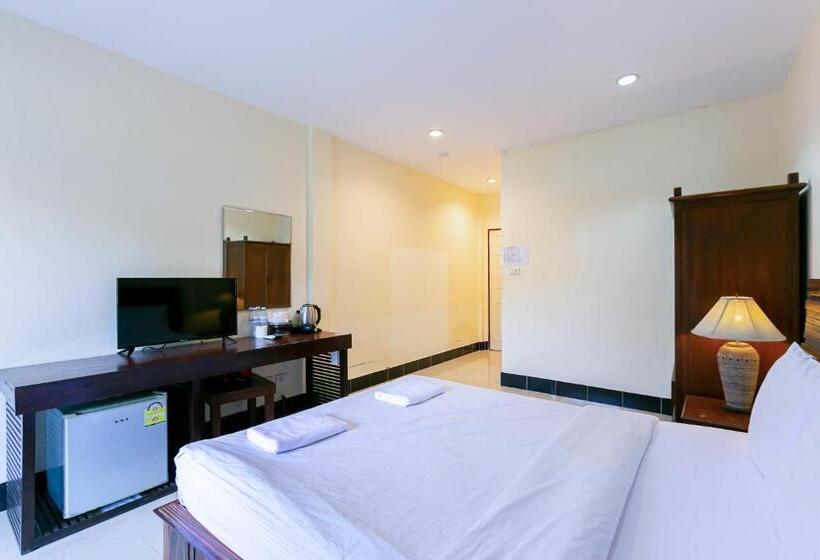 اتاق سوپریور, Deeden Pattaya Resort