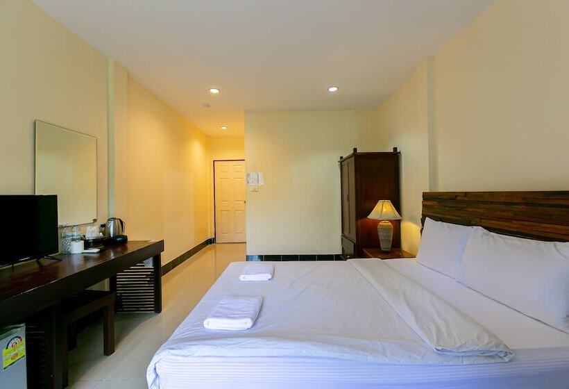 اتاق سوپریور, Deeden Pattaya Resort