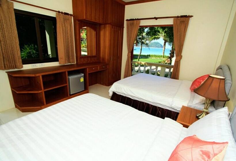 Номер Стандарт 2 Двуспальные Кровати, Starlight Resort