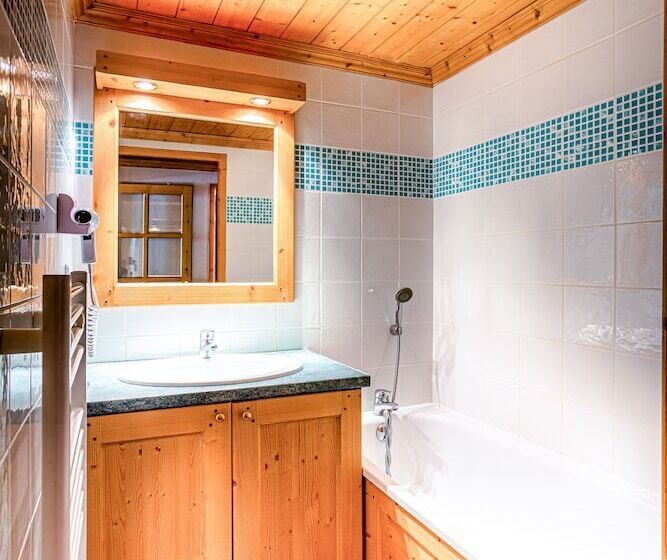 Апартаменты 1 Спальня, Residence Chalet De L Adonis