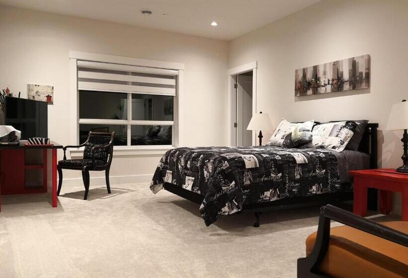 Номер Superior, Delovely B&b