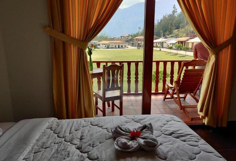 اتاق لوکس با بالکن, Balcon De Gocta