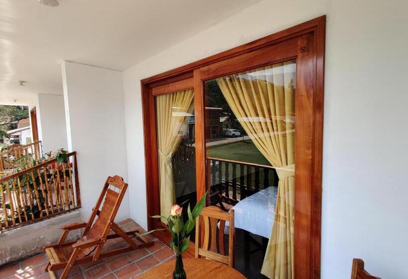 اتاق استاندارد با بالکن, Balcon De Gocta