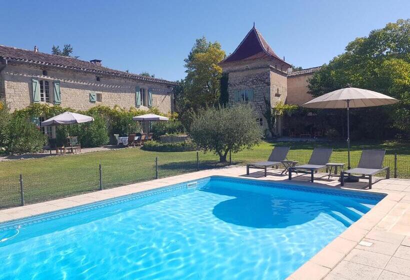 Семейный Номер Deluxe, Villa Mas