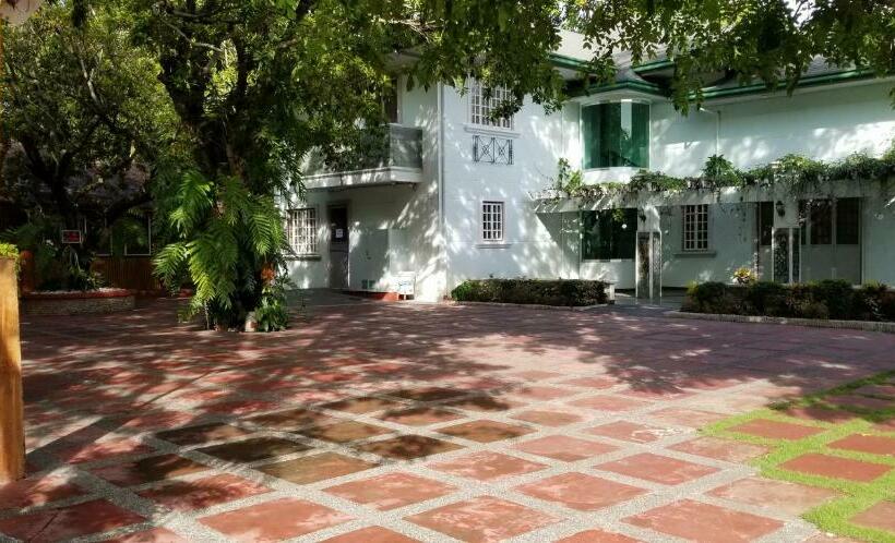اتاق سوپریور, Buenavista Family Inn