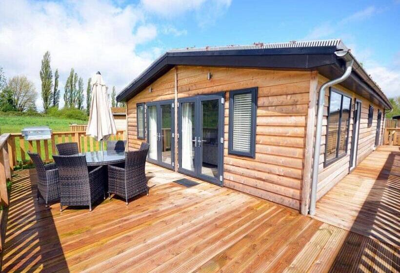 Casa 2 Quartos, Cherry Bird Country Park