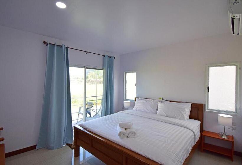 Номер Стандарт Вид на Море с Балконом, Anissa Resort Koh Yao Yai