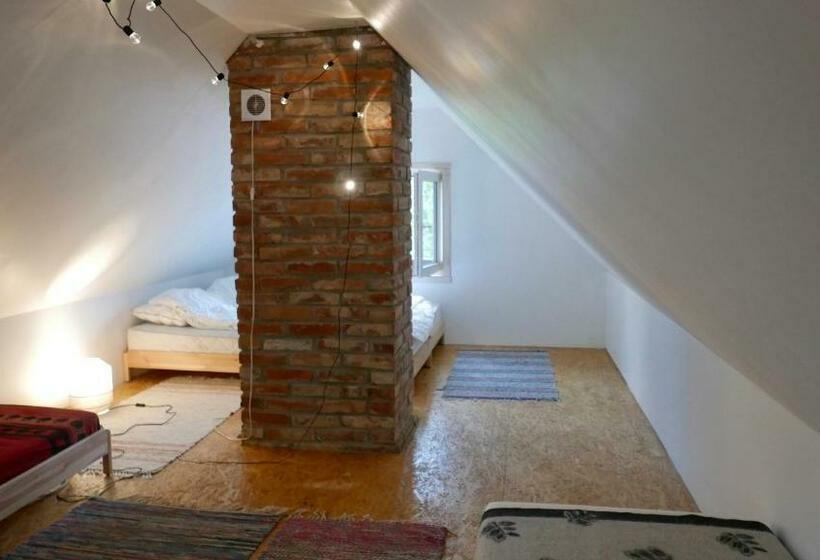 خانه 1 خوابه, Allika Löövi Sauna Cabin