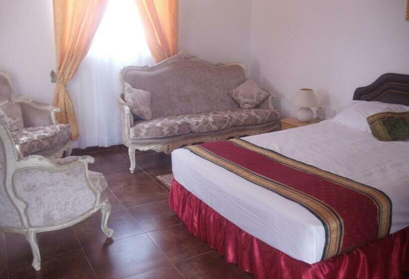 Номер Deluxe, Sea Bay Resort