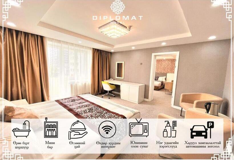 اتاق لوکس, Diplomat