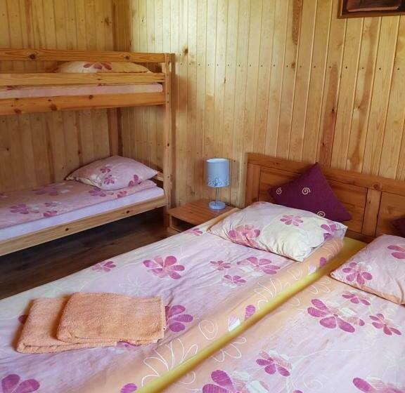 اتاق استاندارد چهار تخته, Guest House Saulainie Krasti
