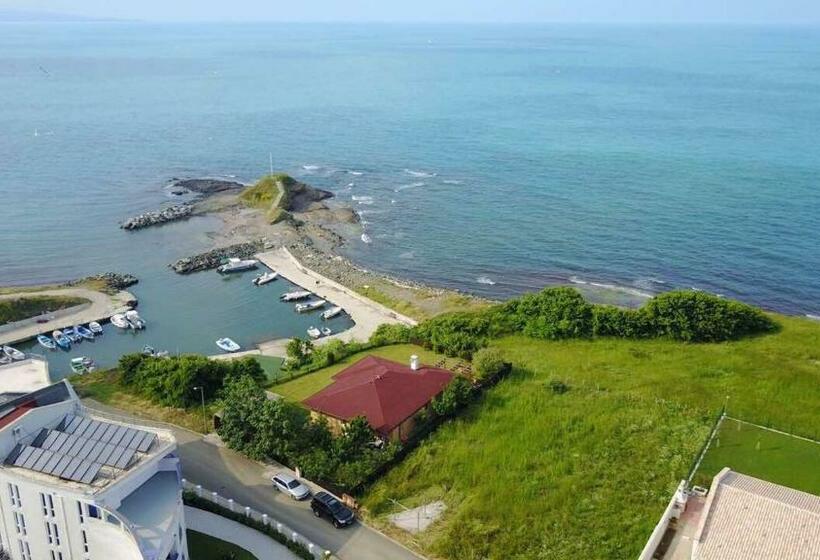 带1个卧室和海景的别墅, Villa Stella