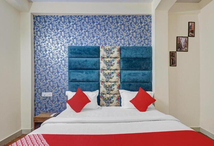 Трехместный Номер Классика, Flagship Hotel Atithi