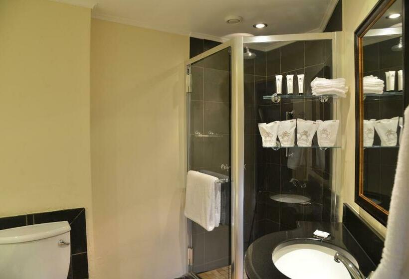 Quarto Executivo, Kwa Maritane Lodge