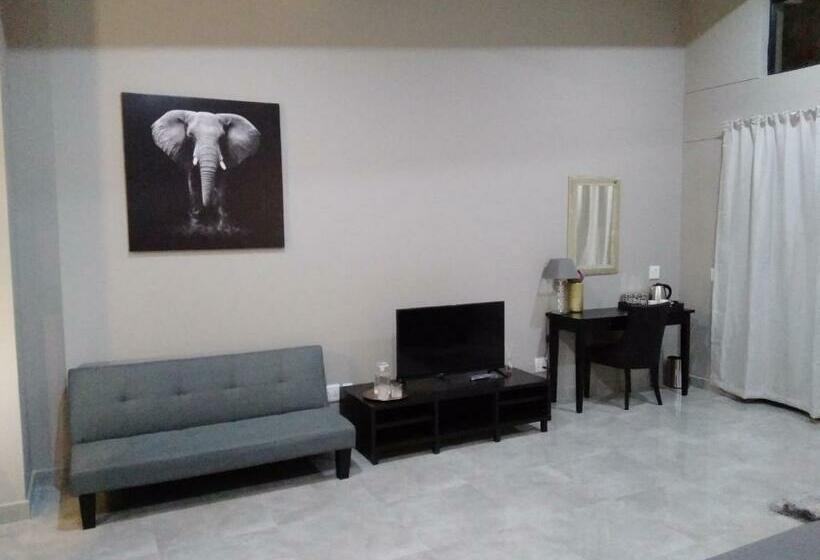 Номер Стандарт с Террасой, Fijnbosch Game Lodge Jeffreys Bay