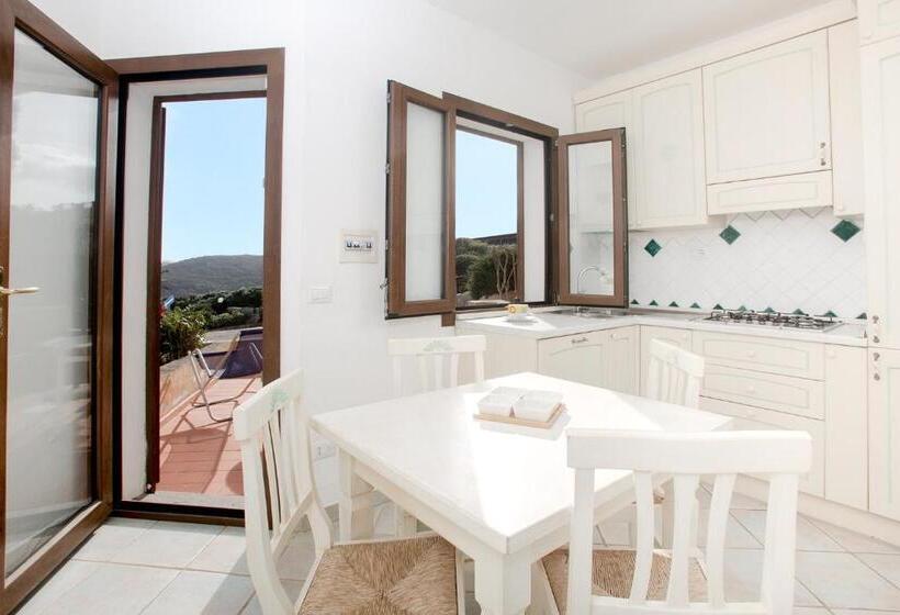 آپارتمان 1 خوابه با چشم‌انداز دریا, Residence La Marmorata